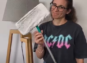 ZIDOVI VAM IZGLEDAJU ČISTO? GREŠITE! Napravite sami prirodni sprej koji briše prašinu i masnoću za 5 minuta