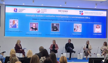 Najvažnija ravnoteža saradnje ljudske i veštačke inteligencije