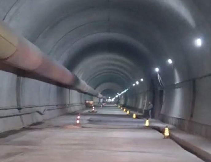 UŠLI SMO U "IRIŠKI VENAC"! Pogledajte kako izgleda desna cev tunela koja će danas biti probijena! (VIDEO)