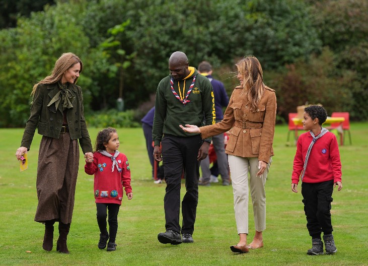 USTAJU IZ PEPELA! Ovi horoskopski znakovi doživljavaju POTPUNI PREPOROD u 2026 – zvezde im spremaju NEVEROVATAN obrt