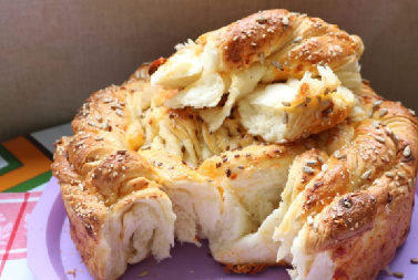 PENASTA POGAČA IZ BAKINE KUHINJE GREJE DUŠU I TELO Nema joj ravne