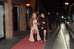 DRUGARICE MI KAŽU "SREĆNA SI ŠTO NEMAŠ DECU" Pevačica iznenadila priznanjem, evo šta misli o potomstvu