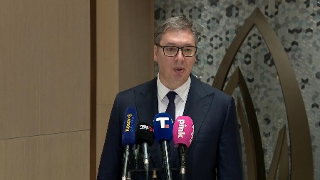 "ČESTITAM LAZOVIĆU ŠTO JE PREUZEO BLOKADE" Vučić: Prvog novembra neće biti ničega