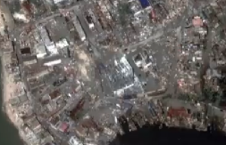 GRADOVI POD VODOM I BLATOM! Uragan paralisao sve: Krovove nosi vetar, reka PROGUTALA čitave kvartove (VIDEO)