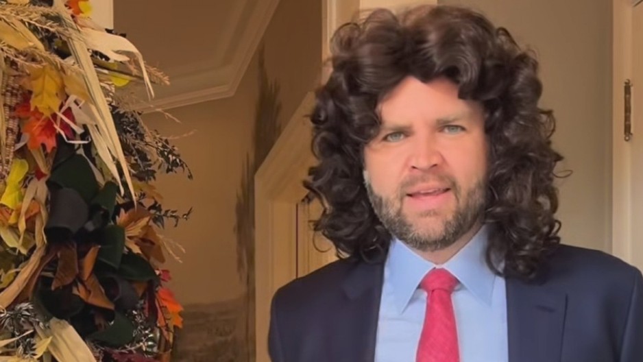 DŽEJ DI VENS SA PERIKOM Potpredsednik Amerike otvorio vrata, pa se obratio deci (VIDEO)