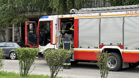 POŽAR U KALUĐERICI Starica hitno prevezena u bolnicu