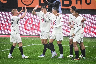 POZNATI FUDBALER PRETI ZVEZDI Apsolutno moramo da pobedimo