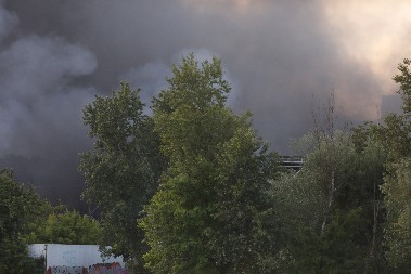 OGROMAN POŽAR U ZAGREBU! Dim se vidi na kilometar