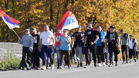 SRBI SA KOSMETA NASTAVILI PUT Iz Lipovice stižu do Beograda da podrže otadžbinu