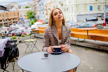 OTKRIJTE DA LI STE PO KARLU JUNGU IZUZETNI  Ako imate ovih 5 osobina, vi ste osoba koja se retko rađa!