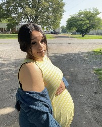 IMA 27 GODINA, DEVETORO DECE I IZA SEBE 4 BRAKA  "Kad me pitaju kad ću prestati da rađam - moj odgovor ih odmah saseče!"