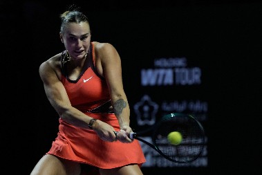 ARINA SE NE ZAUSTAVLJA Sabalenka izbacila aktuelnu šampionku i prošla u polufinale