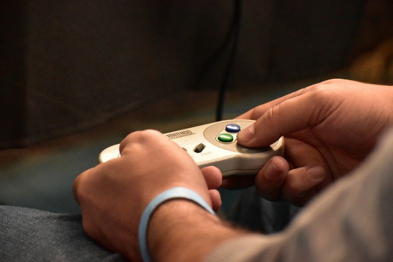 Nintendo šokira svet – najskuplja konzola i igra u istoriji industrije (VIDEO)