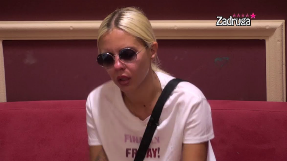 UMRO OTAC BIVŠE ZADRUGARKE Porodica zavijena u crno, ona bolnim rečima tražila oprost