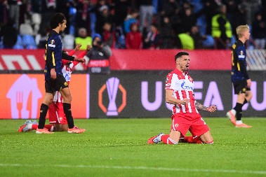 SRUŠENA NEGATIVNA TRADICIJA Zvezda posle 27 godina pobedila Francuze