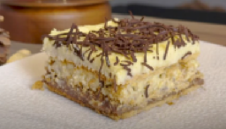 STARINSKI KOLAČ 3 TAJNE BOLJI OD SVAKE TORTE Pravi se brzo, a razvaljuje ukusom