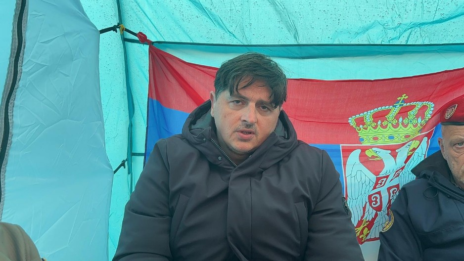 UGLJEŠA MRDIĆ ZA ALO! Danas je 9. dan štrajka glađu, imao je jasnu poruku: Učinićemo sve zbog Srbije, istine i pravde! (VIDEO)