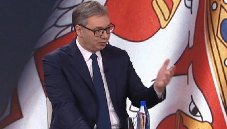 VUČIĆ NAJAVIO VAŽAN RAZGOVOR SA MAKRONOM "Sledeće nedelje sa francuskim predsednikom u Parizu"