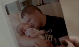 ''SVIMA DANE VEDRIO, NIKOGA POVREDIO'' Jana posvetila pesmu preminulom sestriću, u spotu se pojavila njegova ćerka (FOTO)