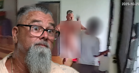 MUŠKARAC SAMO U GAĆAMA SAVLADAO PROVALNICU Upala mu u kuću naoružana MAKAZAMA (VIDEO)