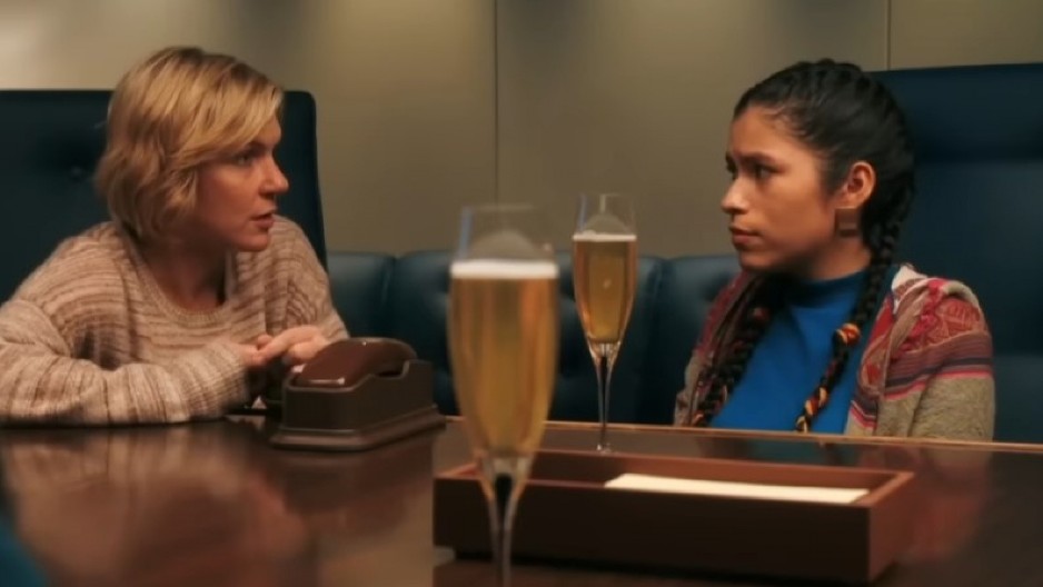 NAJVEĆI TV ŠOK GODINE: ''Pluribus'' je nova serija o kojoj bruji ceo svet, tvorac serije ''Breaking bad'' ostavio gledaoce bez daha!