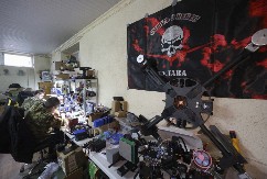 UKRAJINCI BACAJU "PROKLETI NOVAC": Skeniraj i artiljerija te već nišani!