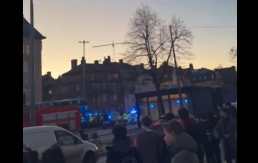 AUTOBUS UDARIO U AUTOBUSKU STANICU, VIŠE POVREĐENIH: Horor u centru Stokholma (VIDEO)