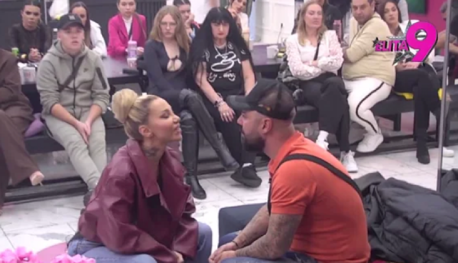 "TUKAO ME JE, IMALA SAM MODRICE" Aneli Ahmić otkrila šok detalje o Lukinoj brutalnosti: "Na veridbi me čupao za kosu"