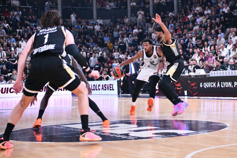 ON NE ZNA PRAVILA Legenda Partizana digla glas, upaljeni su alarmi