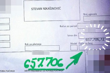 DEČAK IZ SRBIJE NAPRAVIO RAČUN ZA TELEFON OD 657.000 DINARA Tata Stevan zamalo da se šlogira, evo šta je mali radio