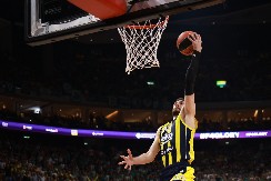 SJAJNI GUDURIĆ Fener srušio Žalgiris