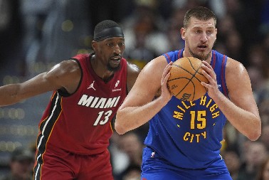 MA, ŠTA SE OVO DEŠAVA? Jokić ponovo upitan za meč Denvera