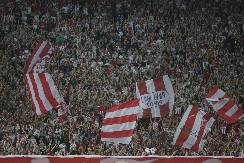 POZIVAJU NA OPREZ U BEOGRADU Šokantno saopštenje Štutgarta o navijačima Crvene zvezde pred meč u Ligi šampiona