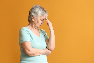 NEUROLOG UPOZORAVA Na jedan simptom demencije niko ne obraća pažnju, a javlja se tokom svakodnevnih radnji