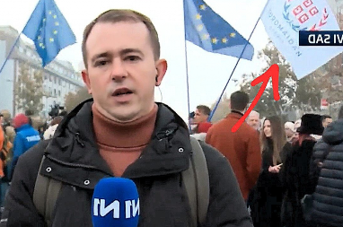 OPOZICIJA NA PROTESTU NOSI ZASTAVU "EVROMAJDANA" - OBOJENE REVOLUCIJE SPROVEDENE U UKRAJINI UZ PODRŠKU ZAPADA!