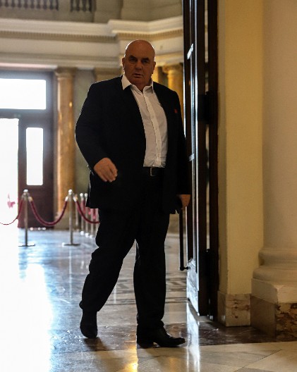 "PALMI SMETAJU KOORDINATORI JER NE ŽELI KONTROLU, A JAGODINU JE DOVEO DO PROSJAČKOG ŠTAPA" Oglasio se Nikola Radosavljević