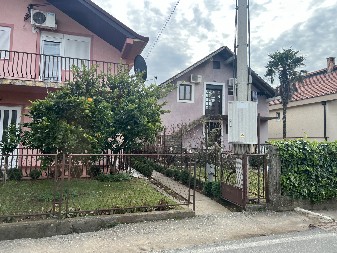 PODGORIČANKI PRESUDILI PROBISVETI OD RANIJE POZNATI POLICIJI? Policija za petama dvojici osumnjičenih za ubistvo žene