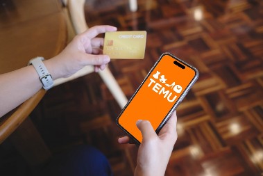 KUPUJ KAO MILIONER Ostao praznog računa nakon instalacije Temu aplikacije