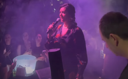 TANJA SAVIĆ IZVELA DEČKA PRED 20.000 LJUDI Gest njenog partnera oduševio je publiku!