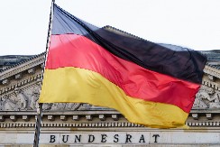 POZIV NEMCIMA NA BUĐENJE "Mi smo okupirana zemlja"