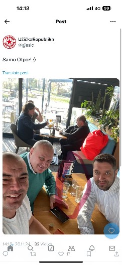 DERU TURE, LOČU I KEZE SE! Ješić i ekipa zaseli da se ubiju od alkohola, briga ih za tragediju i žrtve (FOTO)