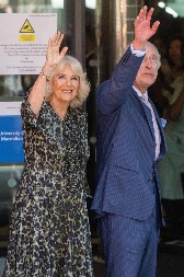 STIŽE NOVI ČLAN U KRALJEVSKU PORODICU  Svi se pripremaju za njegov dolazak, a Čarls i Kamila sijaju od sreće