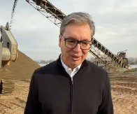 VUČIĆ NA GRADILIŠTU EKSPA Ovo izgleda neverovatno (VIDEO)