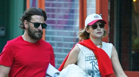 OVE FARMERKE NIKADA NE IZLAZE IZ MODE Pouzdan model koji ćete nositi tokom cele godine, fenomenalan kroj sakriva sve nedostatke