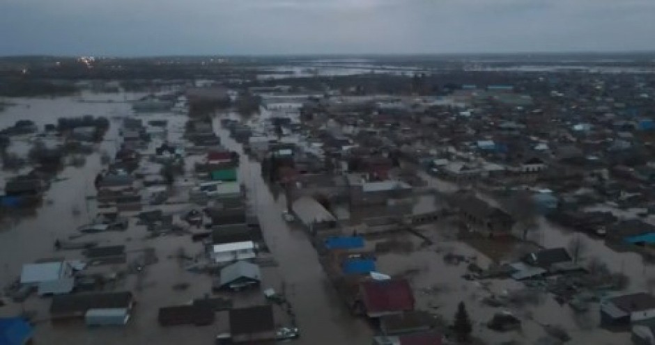 HILJADE LJUDI EVAKUISANO! Sve više mrtvih!