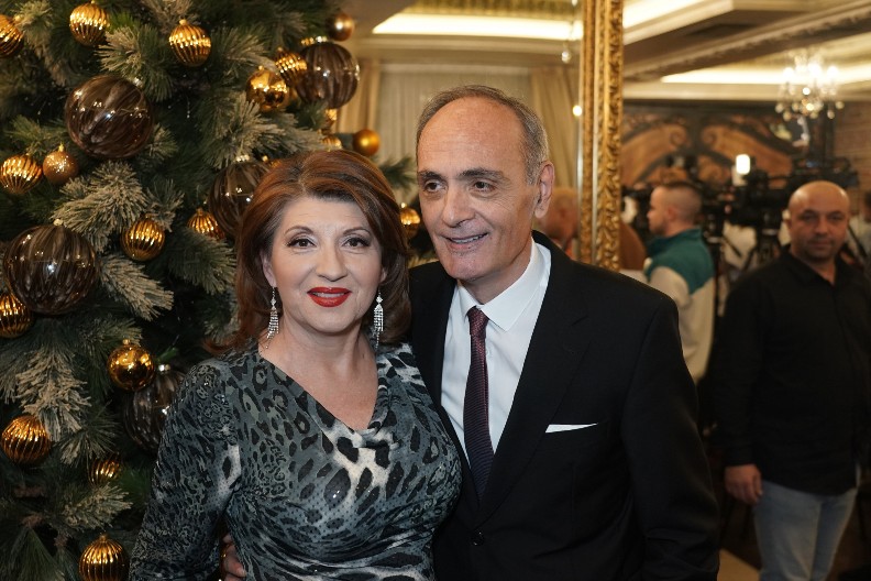 "IZBACILA SAM GA IZ KUĆE, NE SLAŽEMO SE" Biljana Jevtić šokirala priznanjem, svi su mislili da je brak sa Acom idealan!