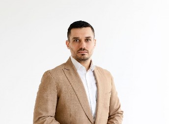 VAŽNA PORUKA DIREKTORA FONDA PIO GRAĐANIMA Evo šta je Relja Ognjenović kazao pri najnovijem susretu s penzionerima