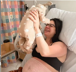 RODILA JE PETORO DECE NEPOZNATIM LJUDIMA  Govore joj da iskorišćavaju njeno telo, a ona obožava kad ostane u drugom stanju