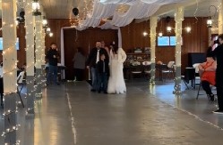 SPREMALA VENČANJE 10 MESECI, KAD JE UŠLA U SALU DOŽIVELA ŠOK Njena reakcija će vas ostaviti bez reči! (VIDEO)