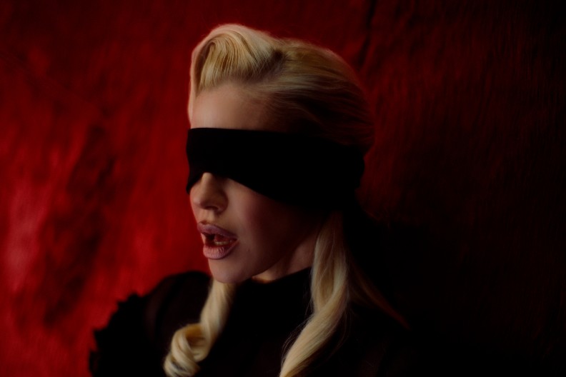 SVE PRŠTI OD NEMIRA RELJE I NATAŠE BEKVALAC Emotivna balada i zapaljive scene pokorile trending